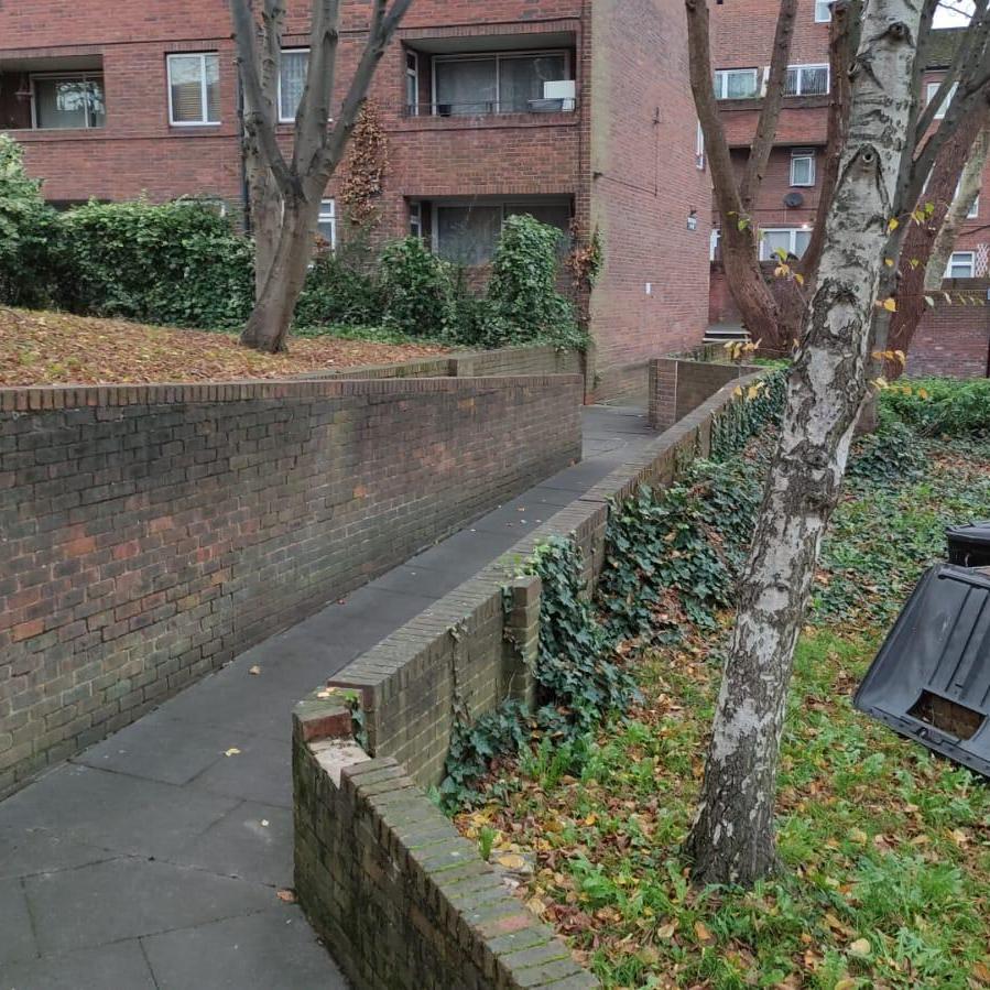 A photograph of Archway—Estate.